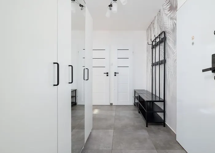 Ruczaj Cracow Debniki By Renters דירה קרקוב