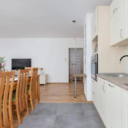 Ruczaj Cracow Debniki By Renters * クラクフ