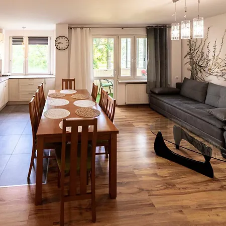 アパート Ruczaj Cracow Debniki By Renters *